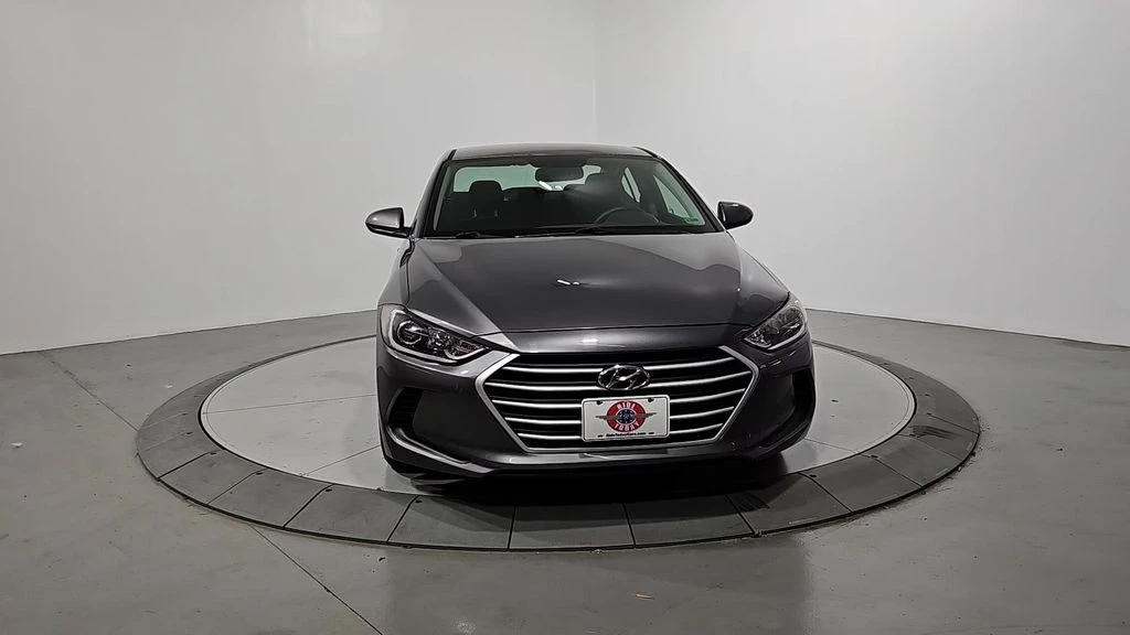 2018 Hyundai Elantra - Image 9 of 12