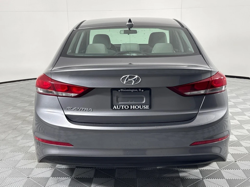 2018 Hyundai Elantra - Image 6 of 12