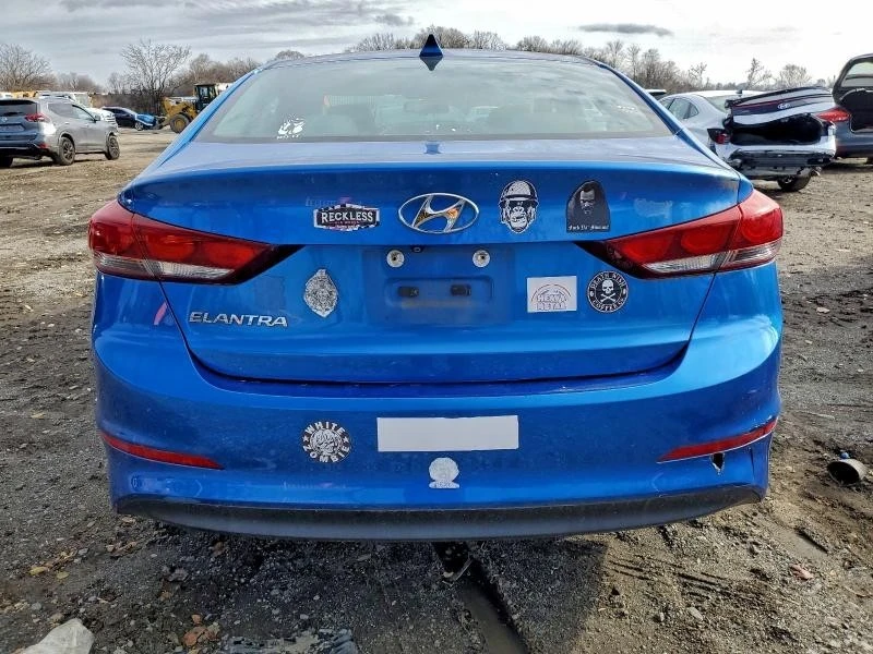2018 Hyundai Elantra - Image 2 of 11