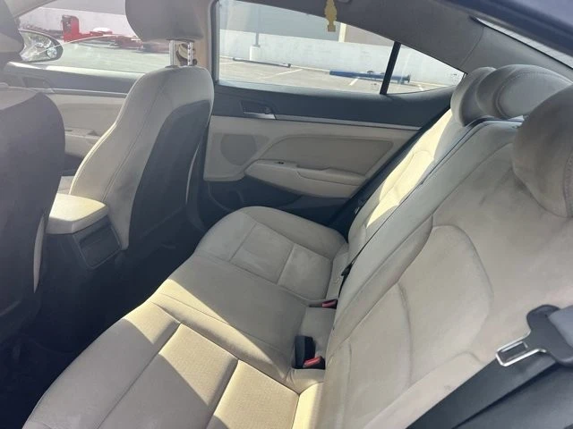 2018 Hyundai Elantra - Image 6 of 10