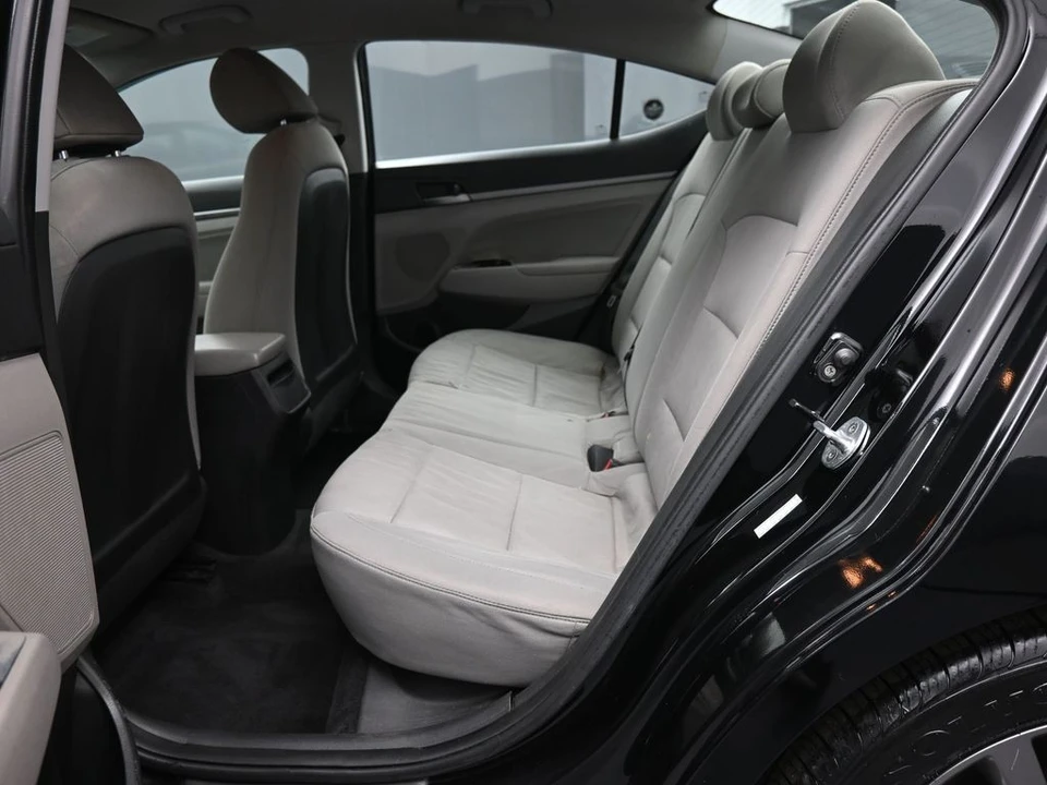 2018 Hyundai Elantra - Image 20 of 21