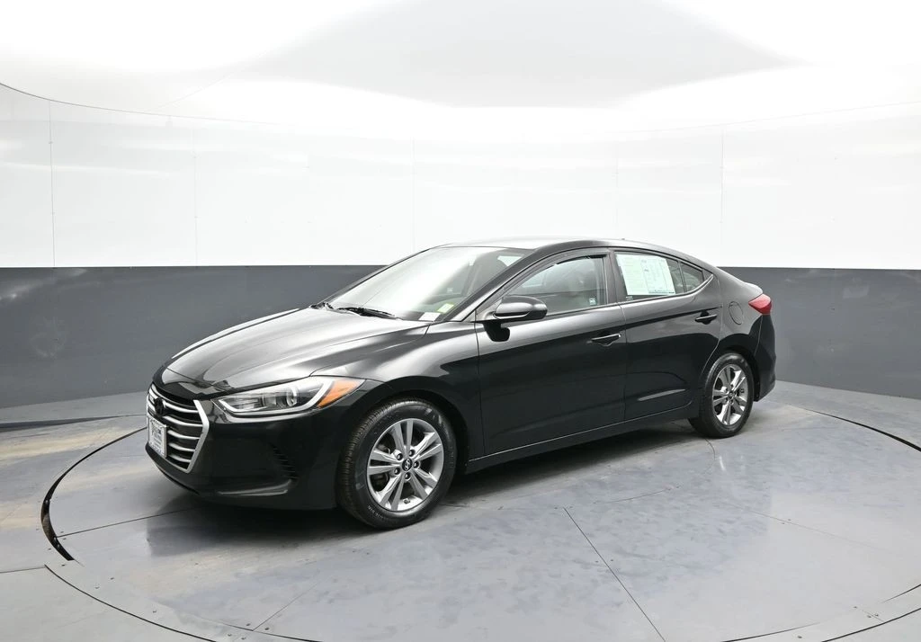 2018 Hyundai Elantra - Image 10 of 21