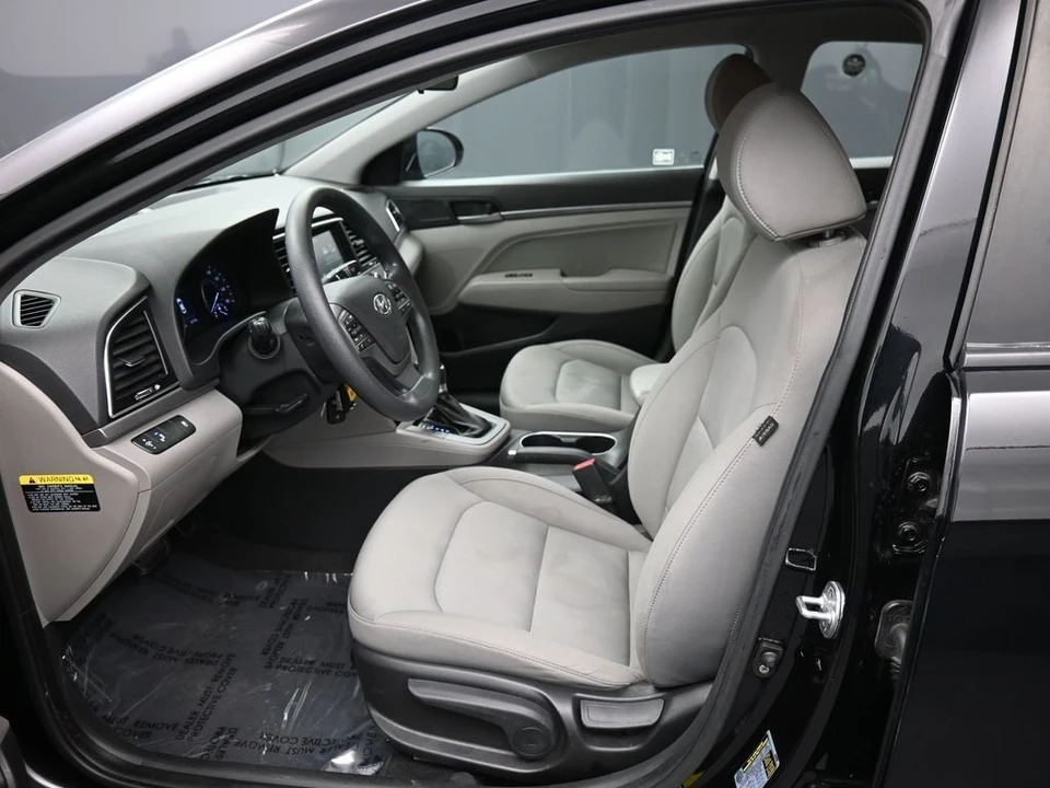 2018 Hyundai Elantra - Image 18 of 21