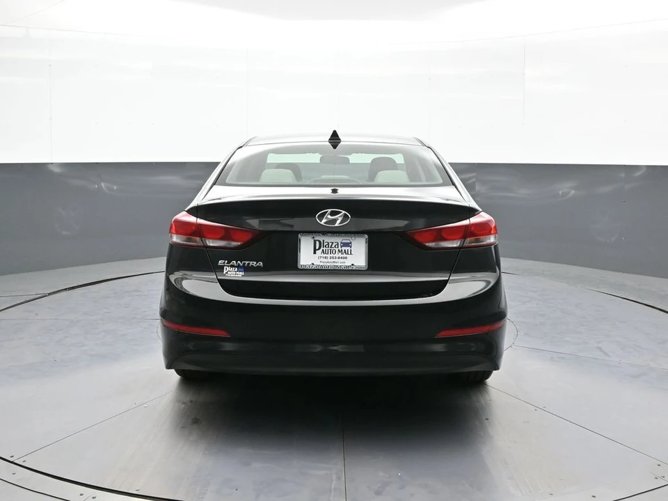 2018 Hyundai Elantra - Image 7 of 21