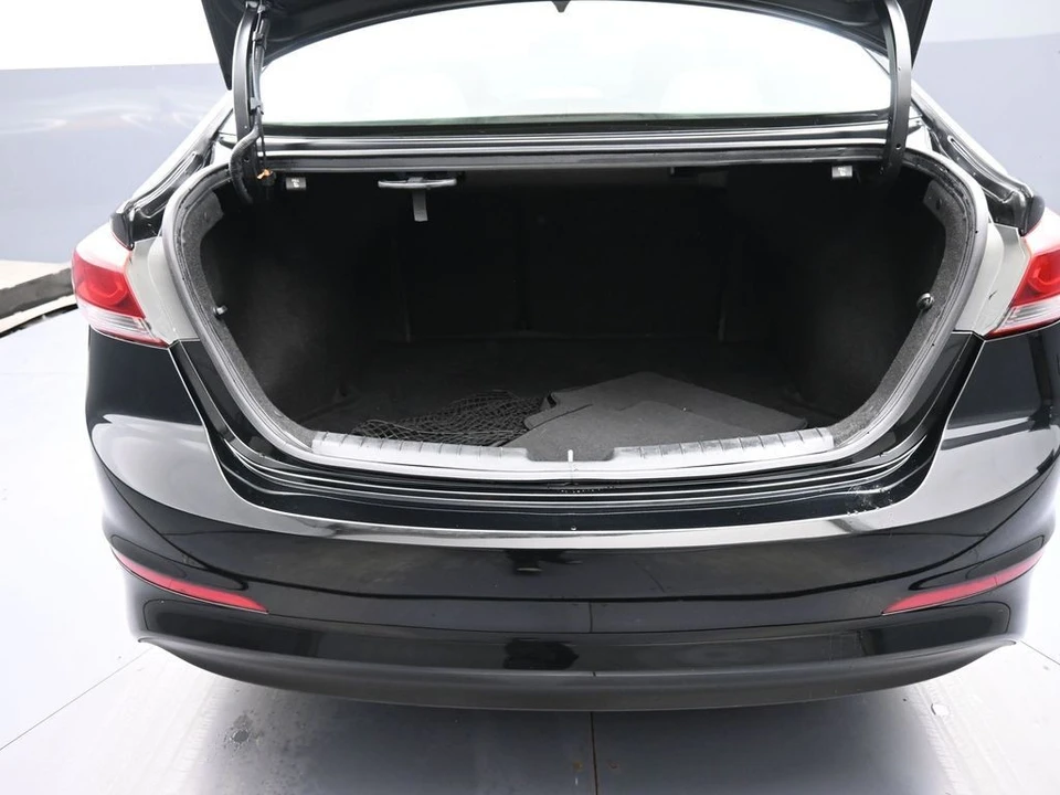 2018 Hyundai Elantra - Image 21 of 21