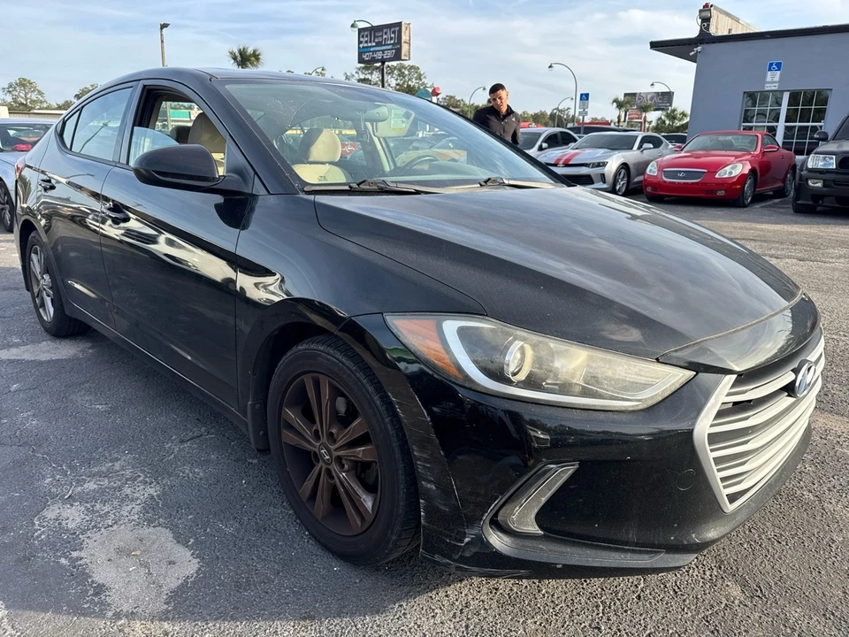 2018 Hyundai Elantra - Image 3 of 7