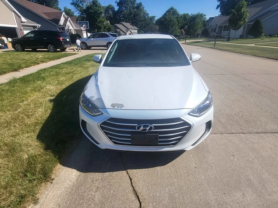 2018 Hyundai Elantra - Image 2 of 13
