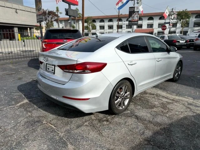 2018 Hyundai Elantra - Image 5 of 21