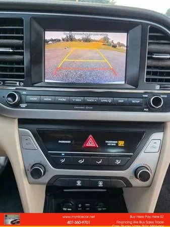 2018 Hyundai Elantra - Image 11 of 21