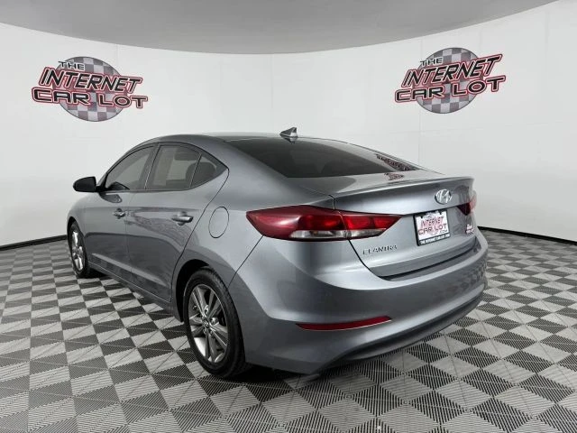 2018 Hyundai Elantra - Image 5 of 12