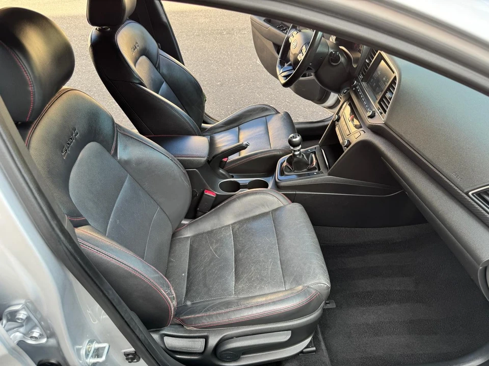 2018 Hyundai Elantra - Image 20 of 21