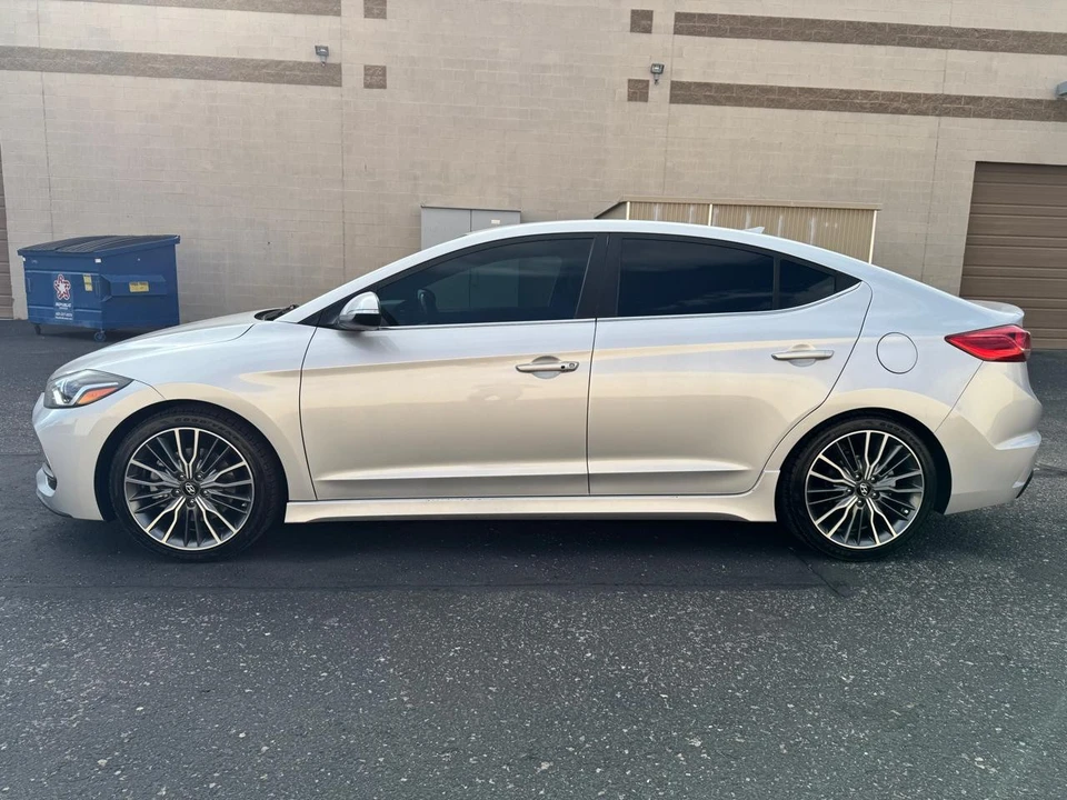 2018 Hyundai Elantra - Image 4 of 21