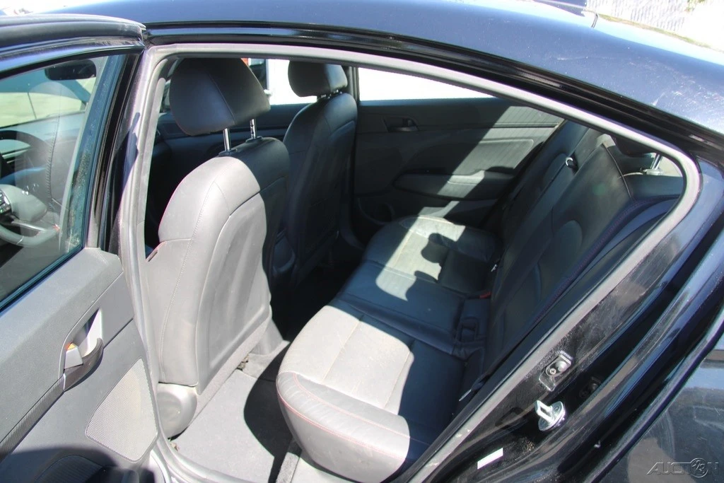 2018 Hyundai Elantra - Image 20 of 21