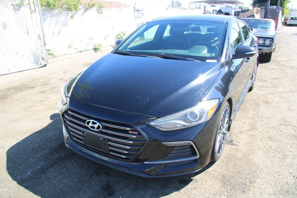 2018 Hyundai Elantra - Image 2 of 21