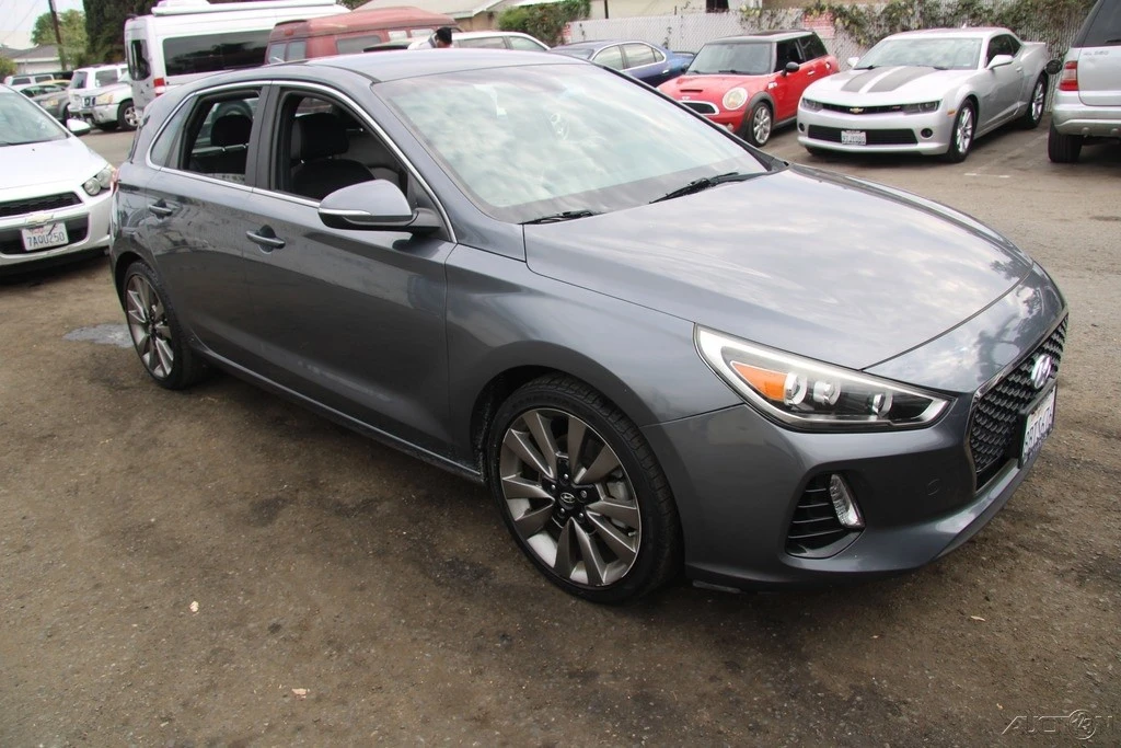 2018 Hyundai Elantra - Image 8 of 21