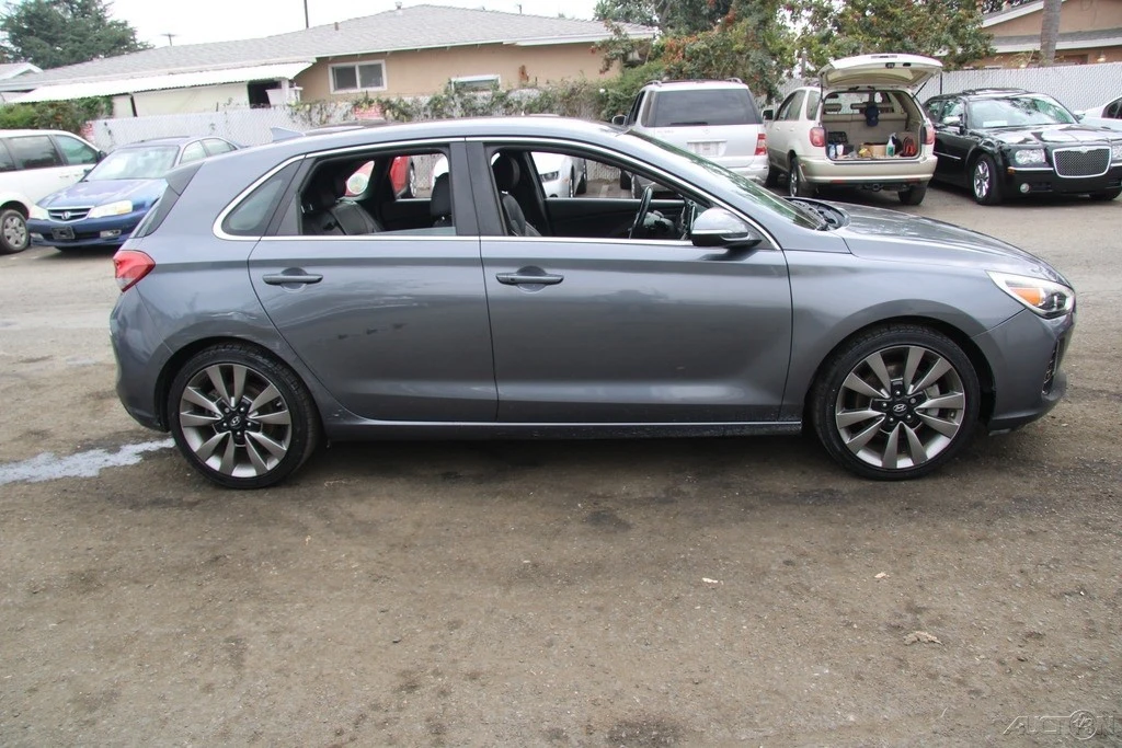 2018 Hyundai Elantra - Image 7 of 21