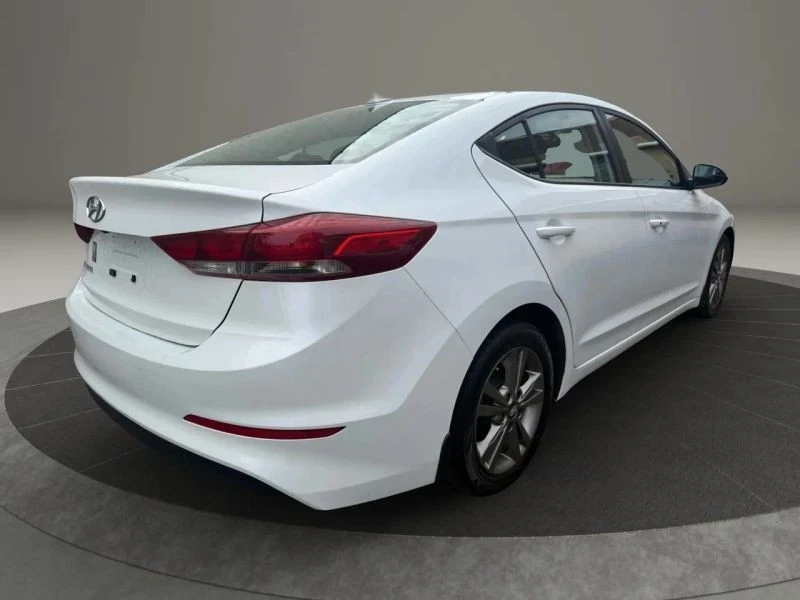 2018 Hyundai Elantra - Image 5 of 12