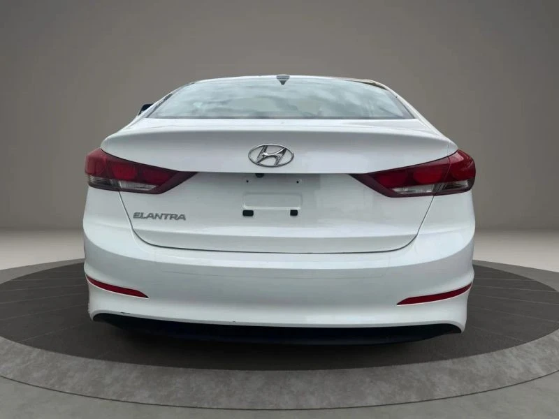 2018 Hyundai Elantra - Image 6 of 12