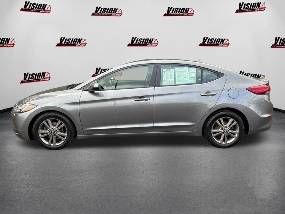 2018 Hyundai Elantra - Image 8 of 12