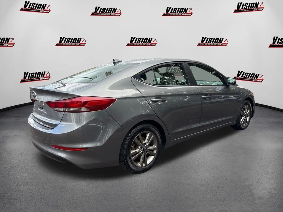 2018 Hyundai Elantra - Image 5 of 12