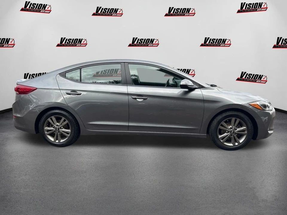 2018 Hyundai Elantra - Image 4 of 12