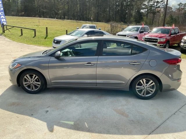 2018 Hyundai Elantra - Image 4 of 21