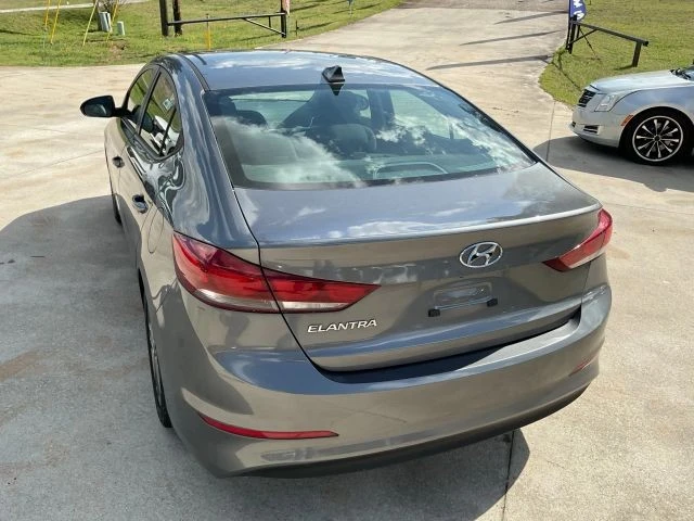 2018 Hyundai Elantra - Image 9 of 21