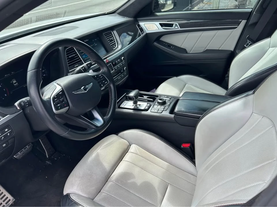 2018 Hyundai Genesis - Image 10 of 10