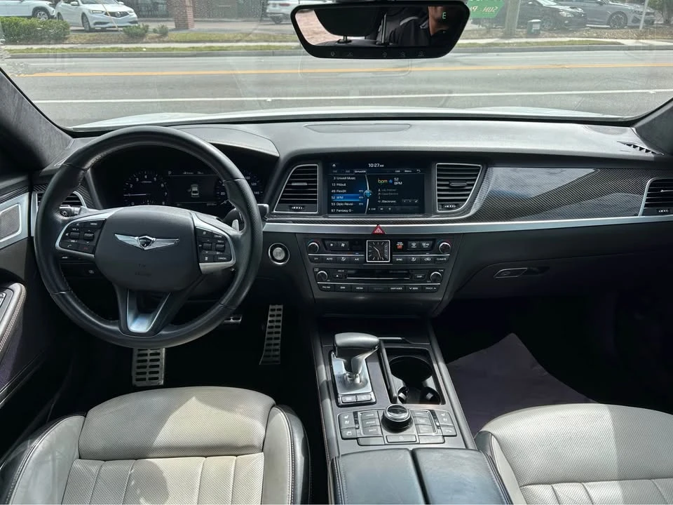 2018 Hyundai Genesis - Image 9 of 10