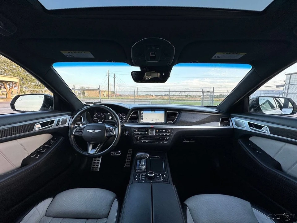 2018 Hyundai Genesis - Image 20 of 24