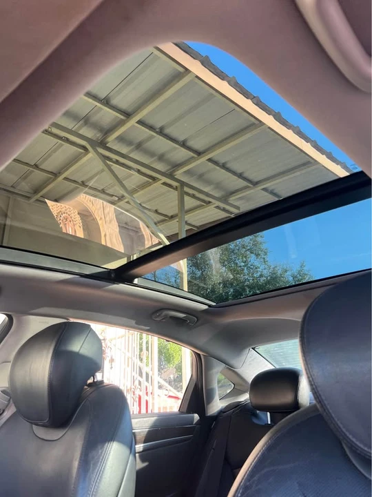 2018 Hyundai Genesis - Image 15 of 16