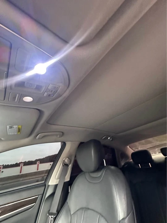 2018 Hyundai Genesis - Image 13 of 17