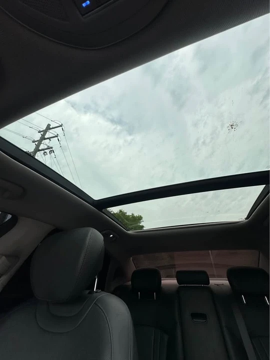 2018 Hyundai Genesis - Image 15 of 17
