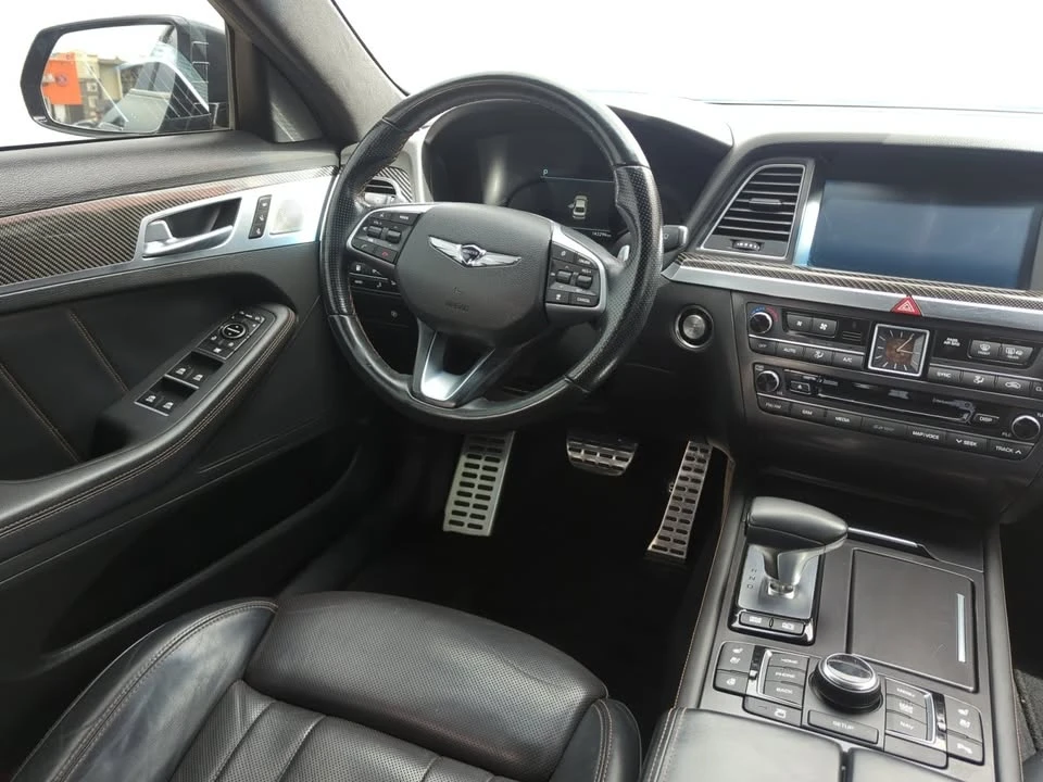 2018 Hyundai Genesis - Image 8 of 12
