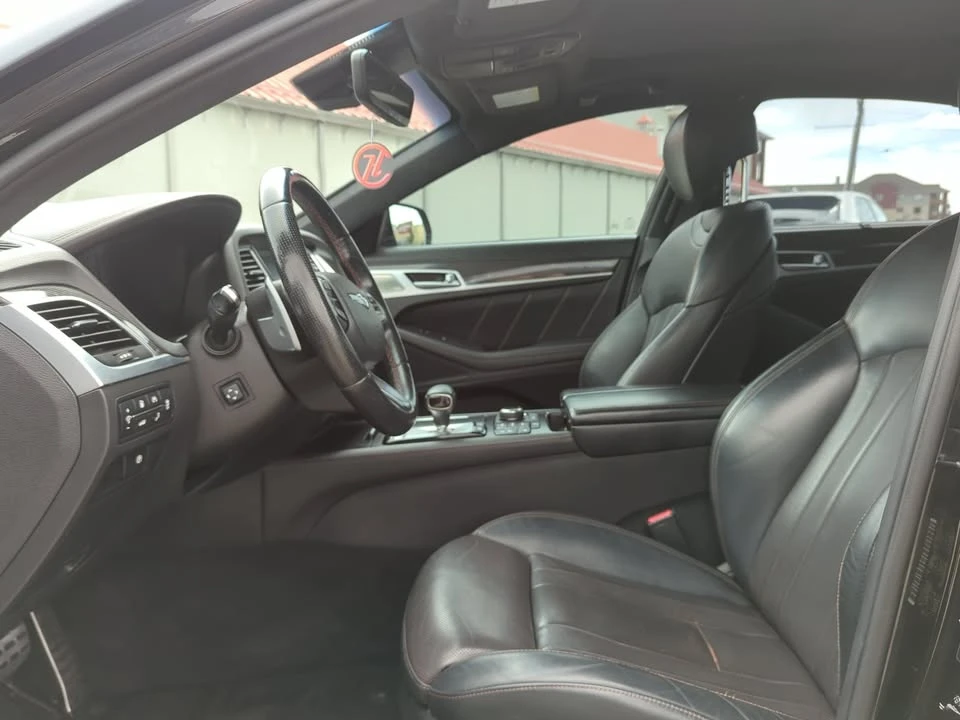 2018 Hyundai Genesis - Image 9 of 12