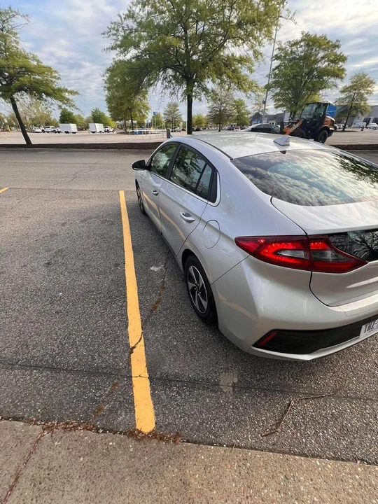 2018 Hyundai Ioniq 5 - Image 9 of 13