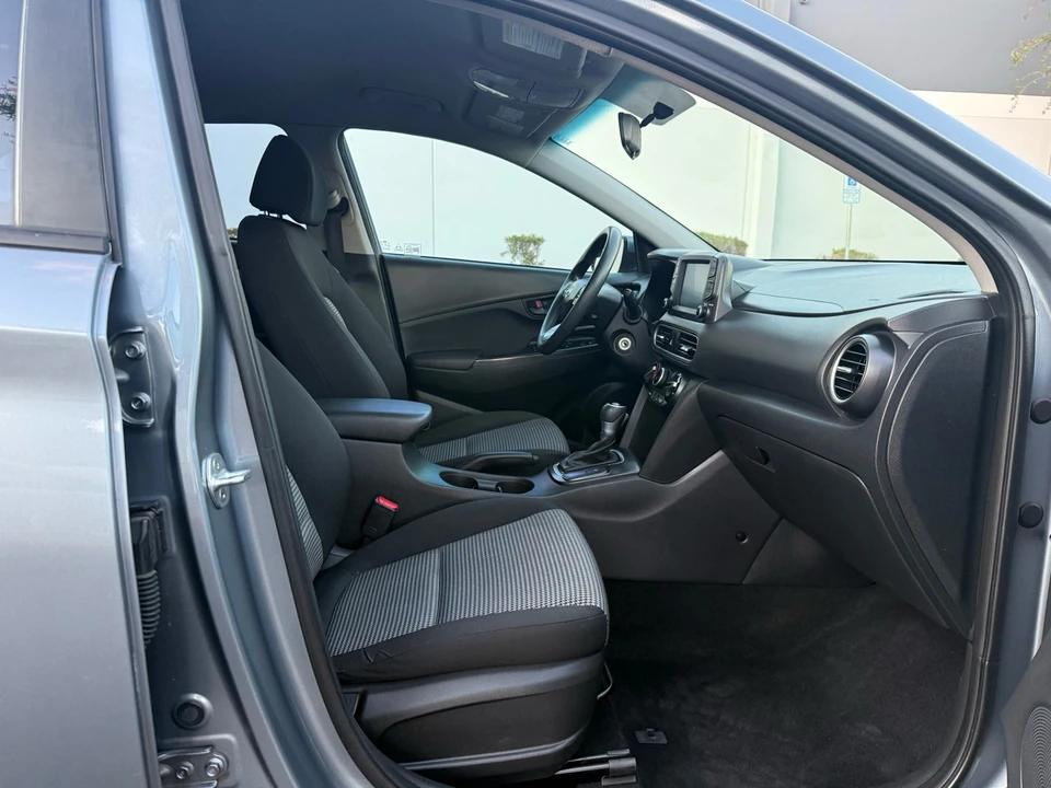 2018 Hyundai Kona - Image 18 of 21