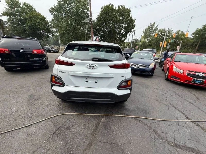 2018 Hyundai Kona - Image 9 of 12
