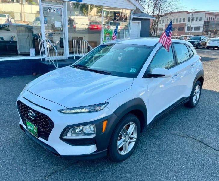 2018 Hyundai Kona - Image 2 of 12