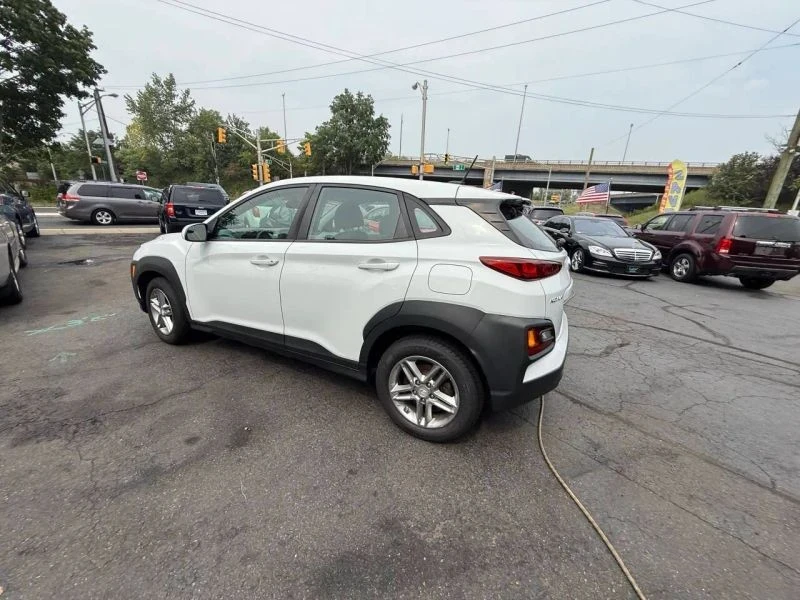 2018 Hyundai Kona - Image 5 of 12