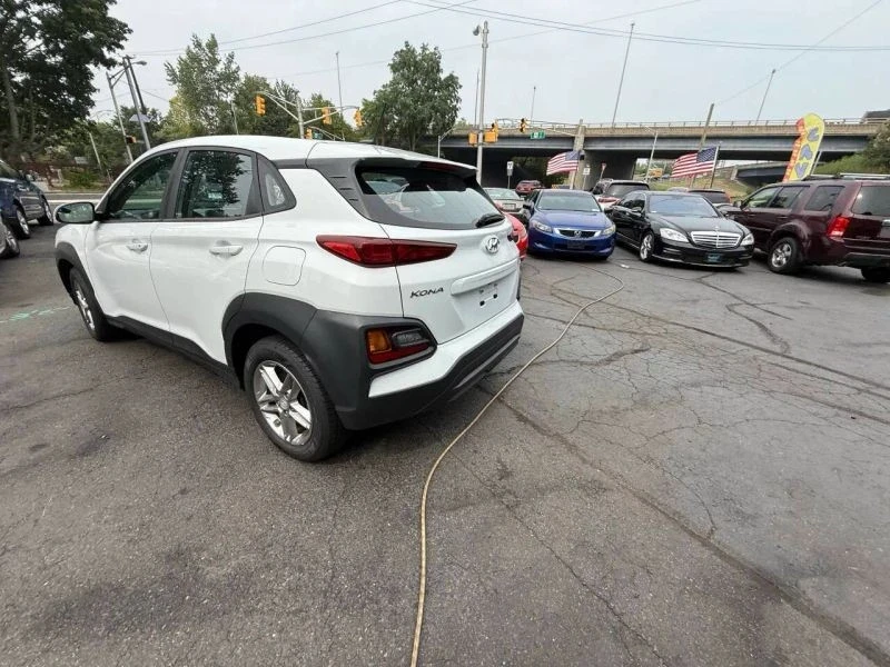 2018 Hyundai Kona - Image 7 of 12