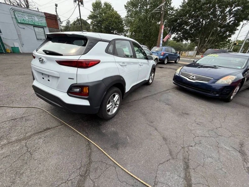 2018 Hyundai Kona - Image 11 of 12