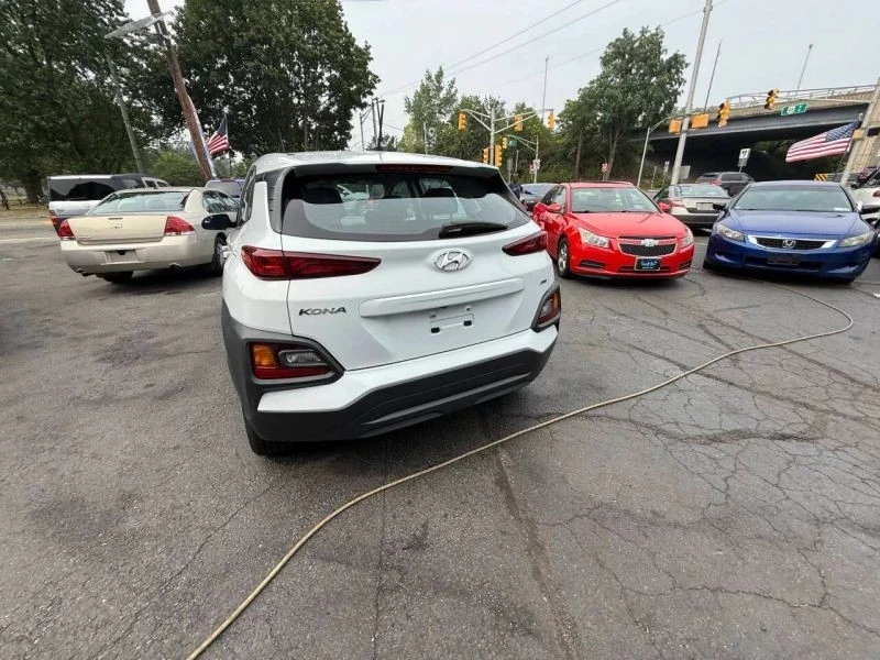 2018 Hyundai Kona - Image 8 of 12