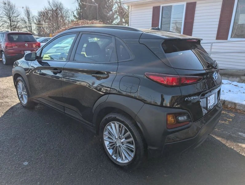 2018 Hyundai Kona - Image 2 of 12