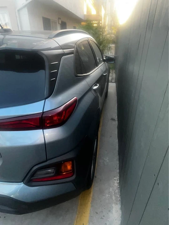 2018 Hyundai Kona - Image 6 of 8