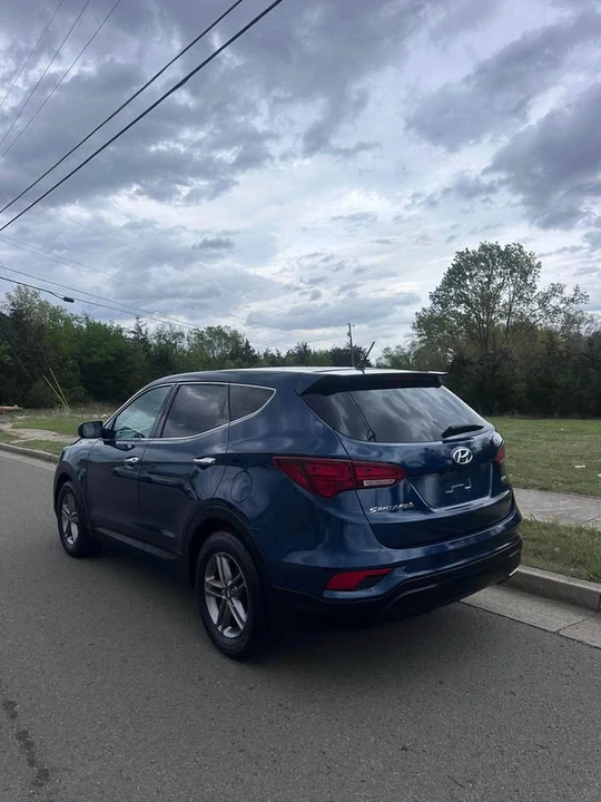 2018 Hyundai Santa Fe - Image 3 of 12
