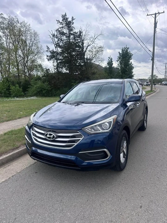 2018 Hyundai Santa Fe - Image 7 of 12