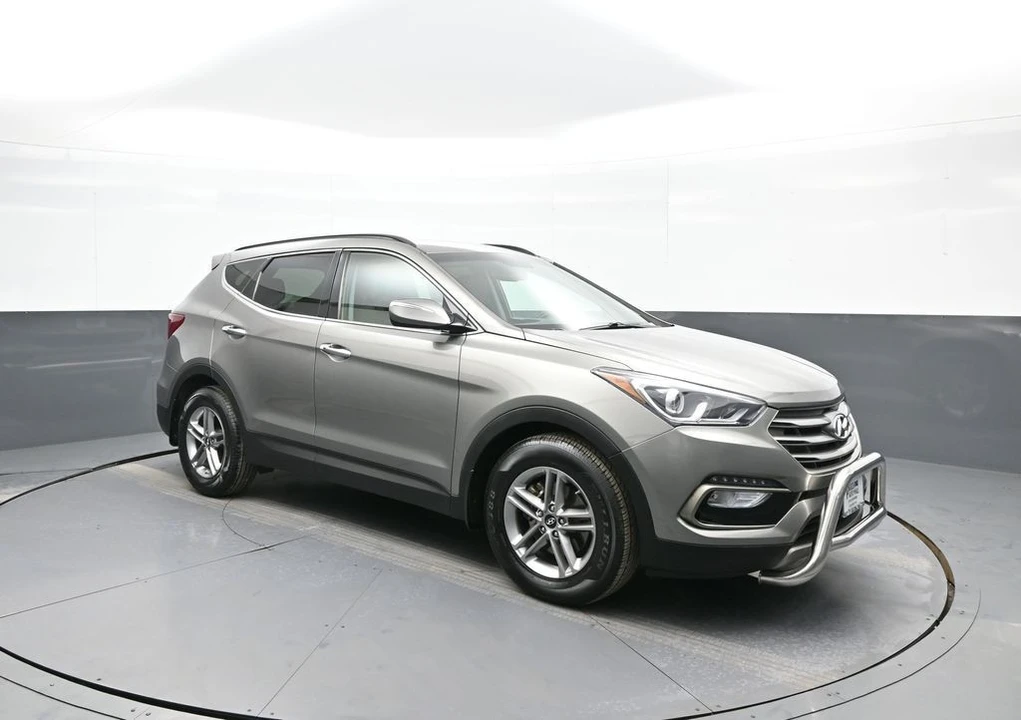 2018 Hyundai Santa Fe - Image 4 of 21