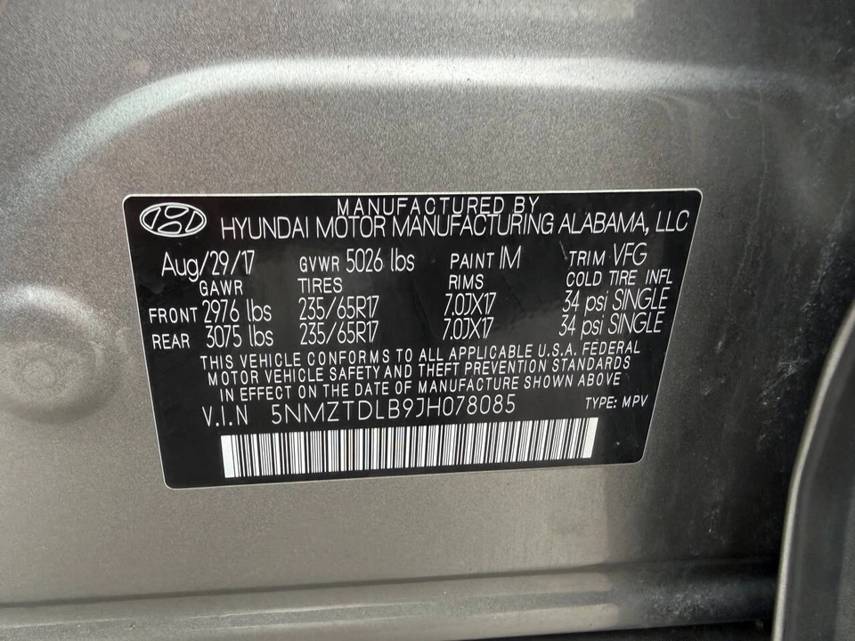 2018 Hyundai Santa Fe - Image 17 of 21
