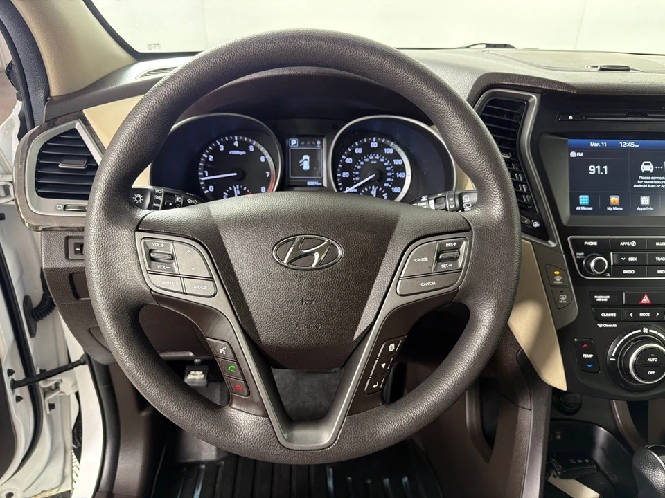 2018 Hyundai Santa Fe - Image 15 of 21